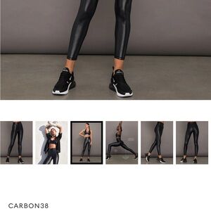 Carbon38 Shiny Black Leggings
